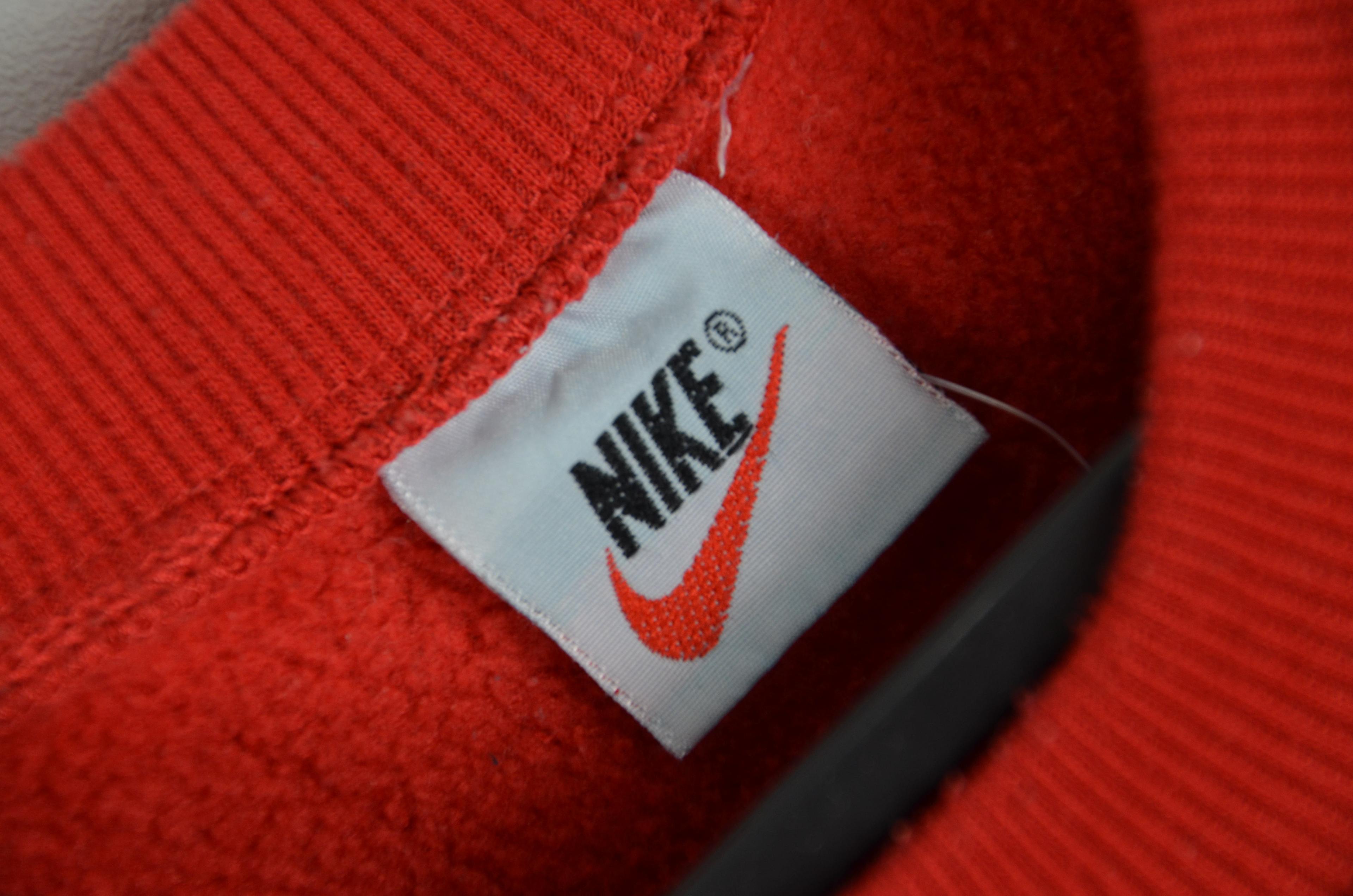 Nike Vintage Red Sweater thumbnail 4