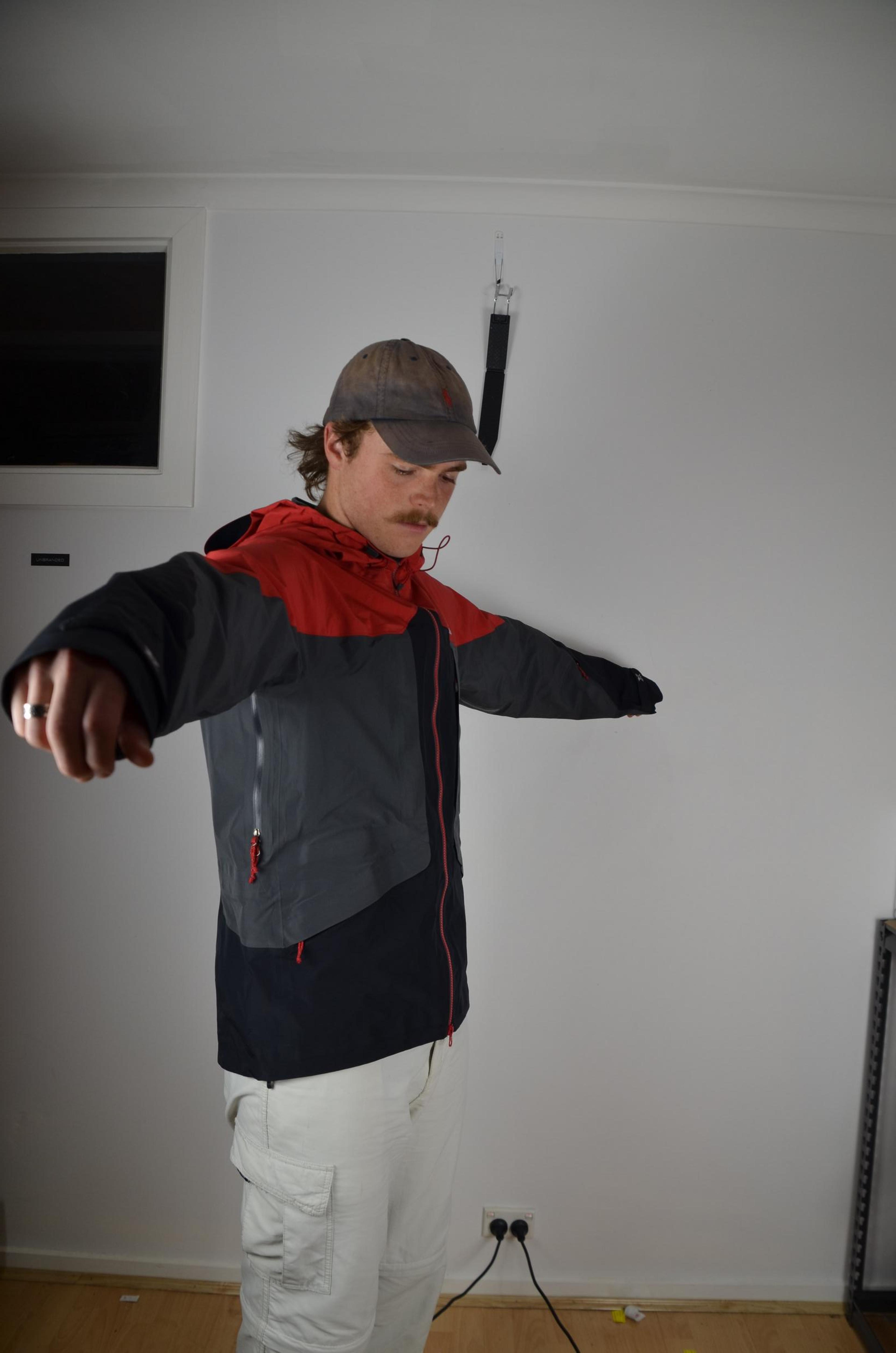 Kathmandu Mens Raincoat thumbnail 8