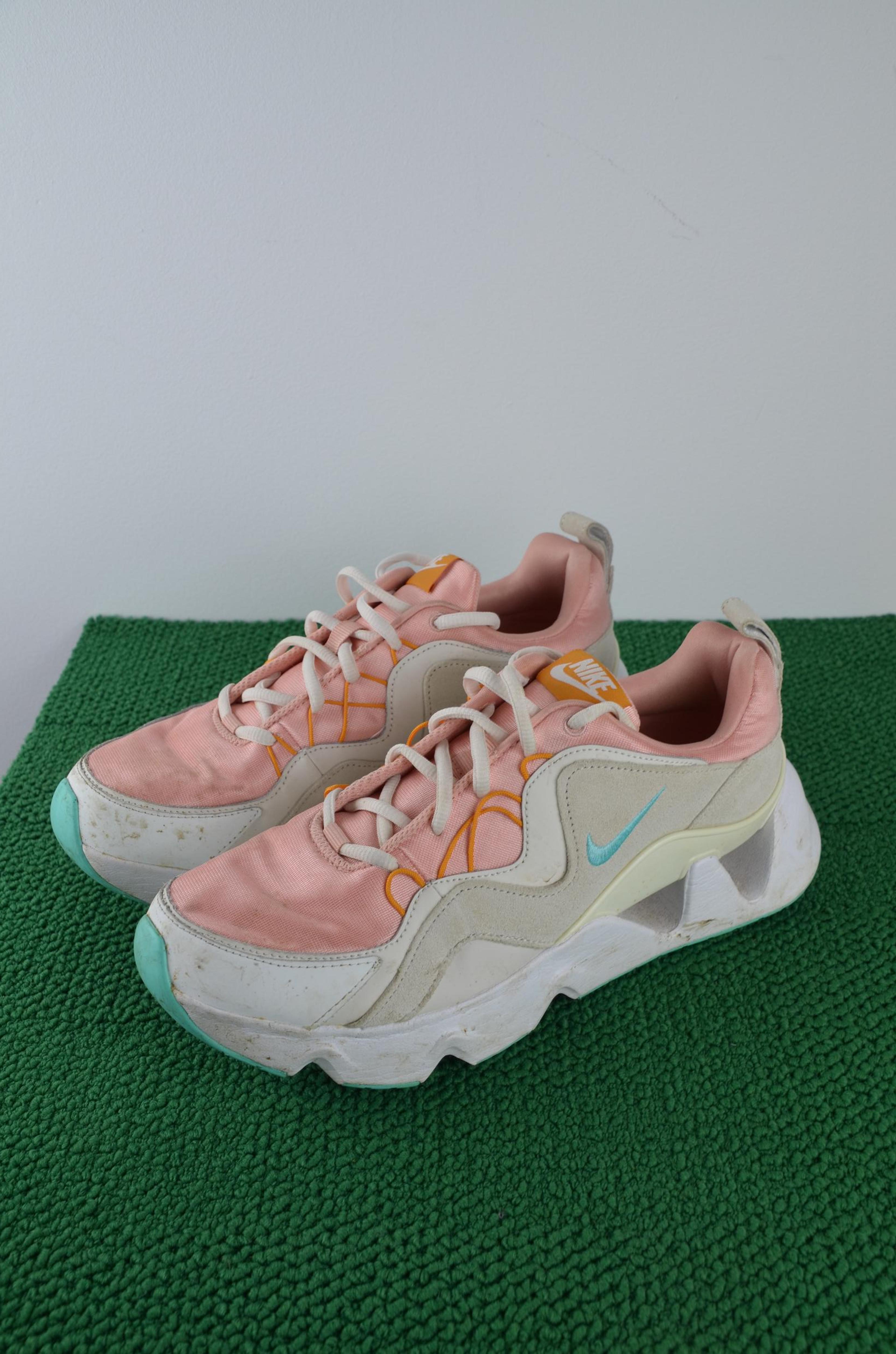 Nike RYZ 365 Coral Stardust Phantom Aurora W