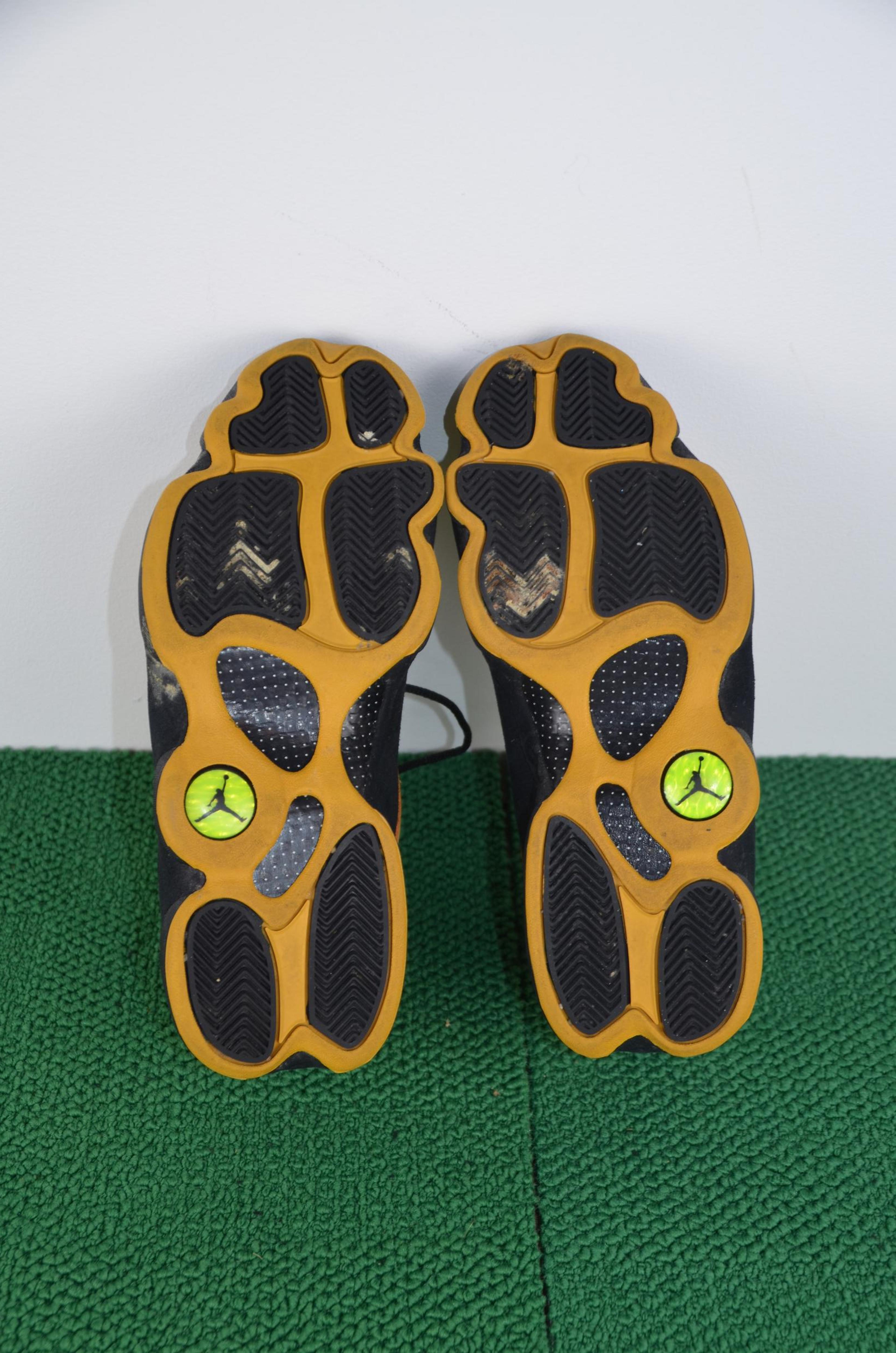 Air Jordan XIII chutney/wheat/black low Sneakers thumbnail 5