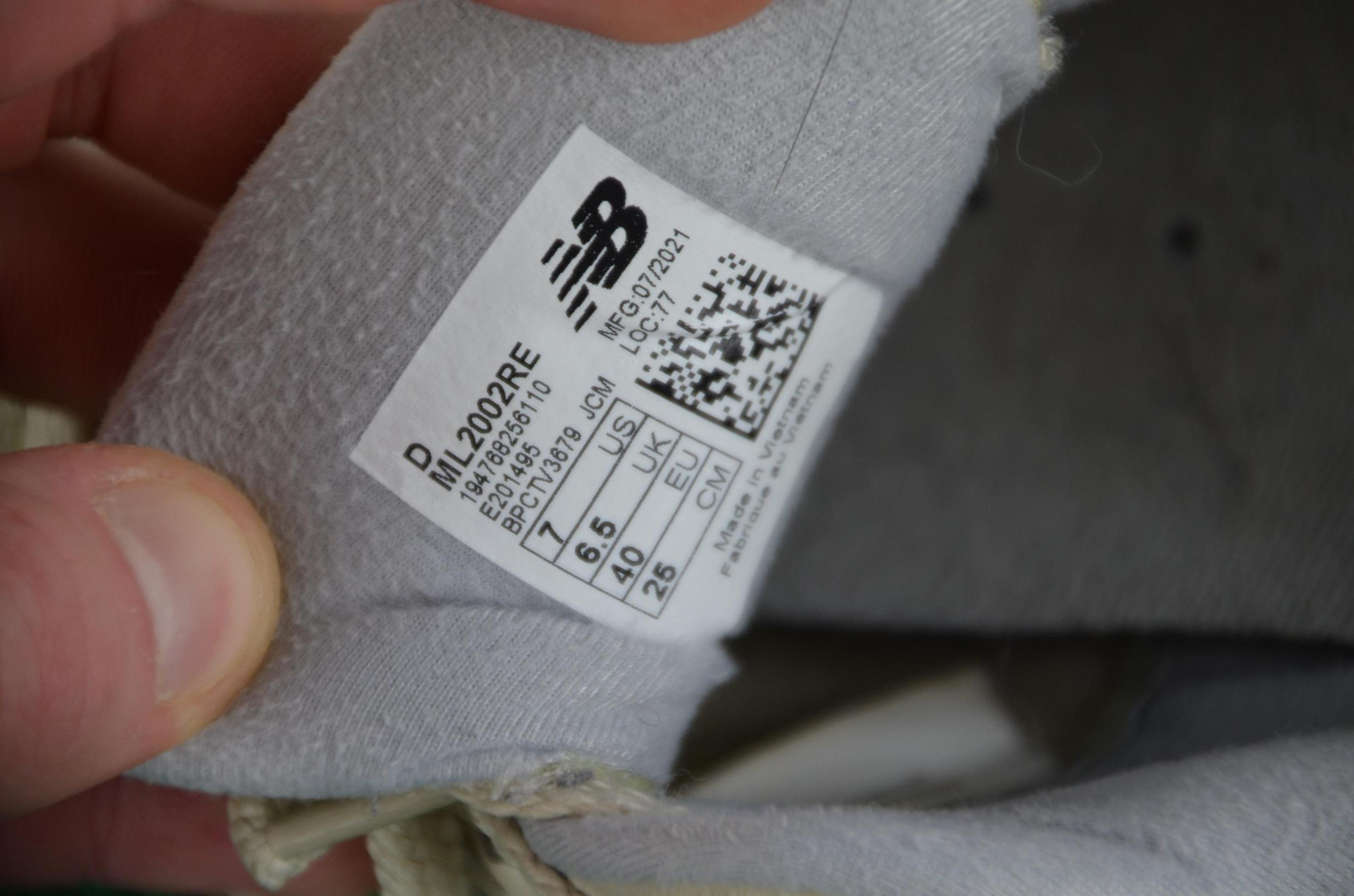 New Balance 2002r ‘Light Bone/Aluminium’ thumbnail 6