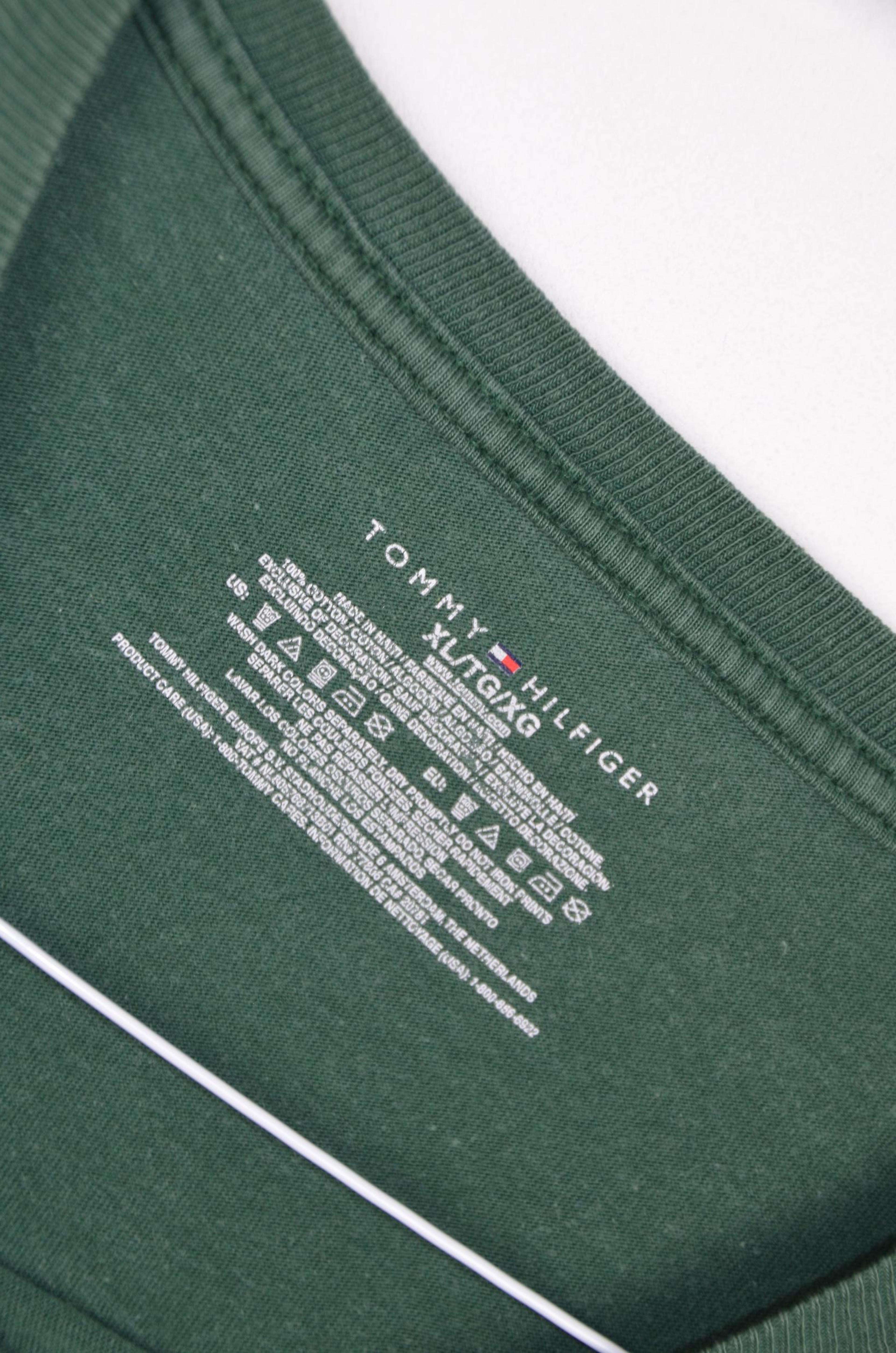 Tommy Hilfiger Green T-shirts thumbnail 4