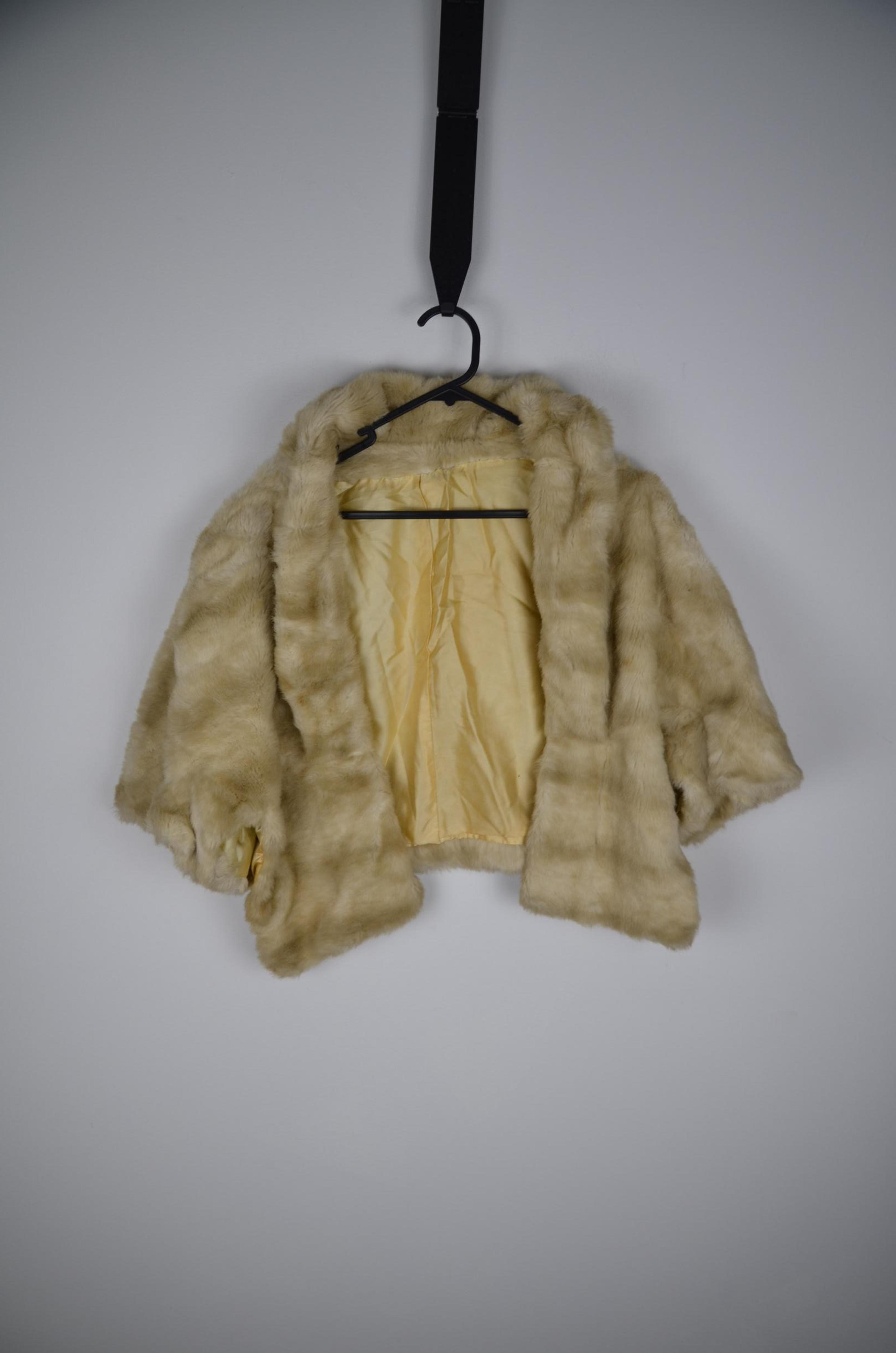 Tissavel Brown Faux Fur Cape thumbnail 3