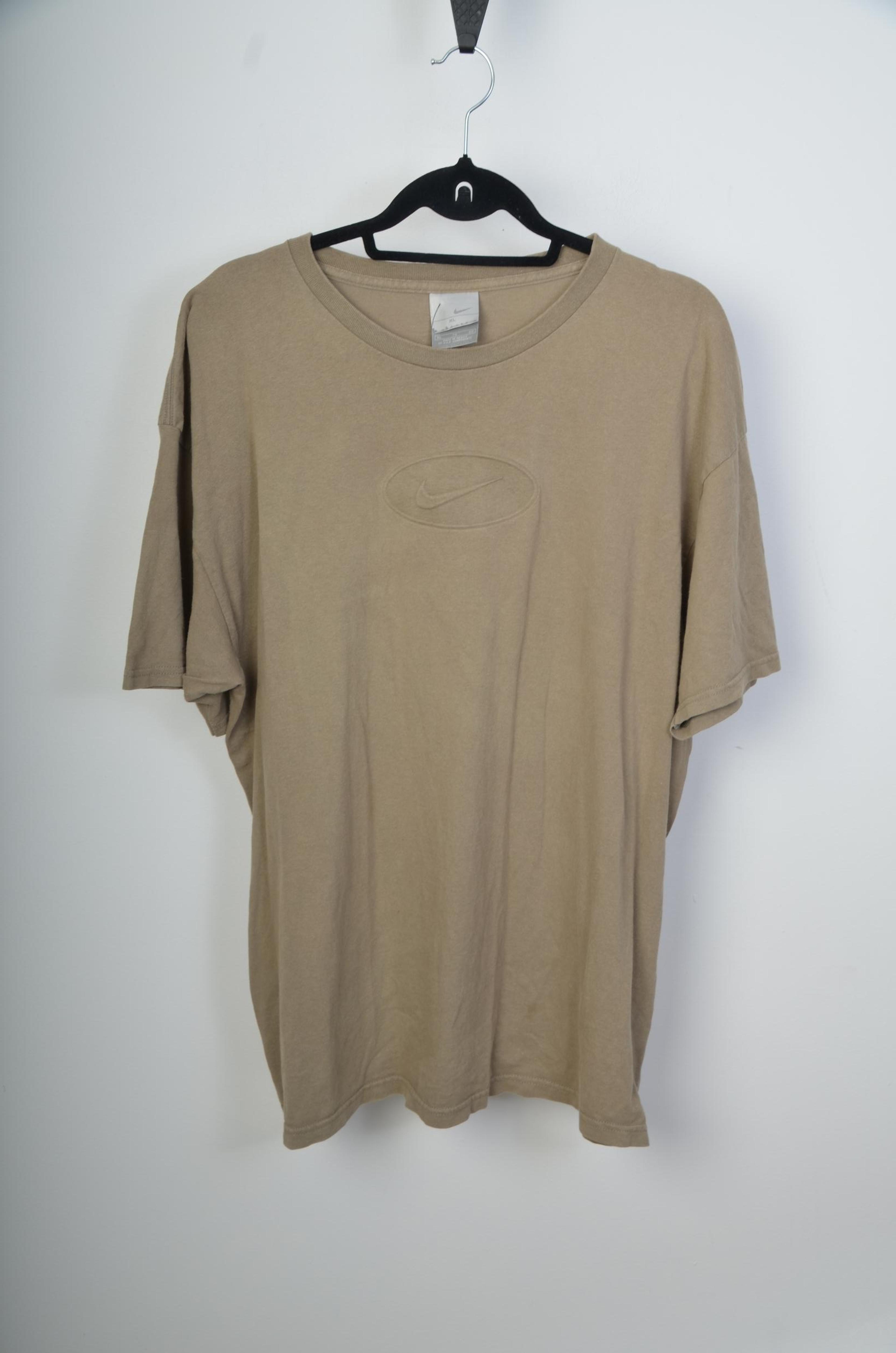 Nike mens Brown T-shirts