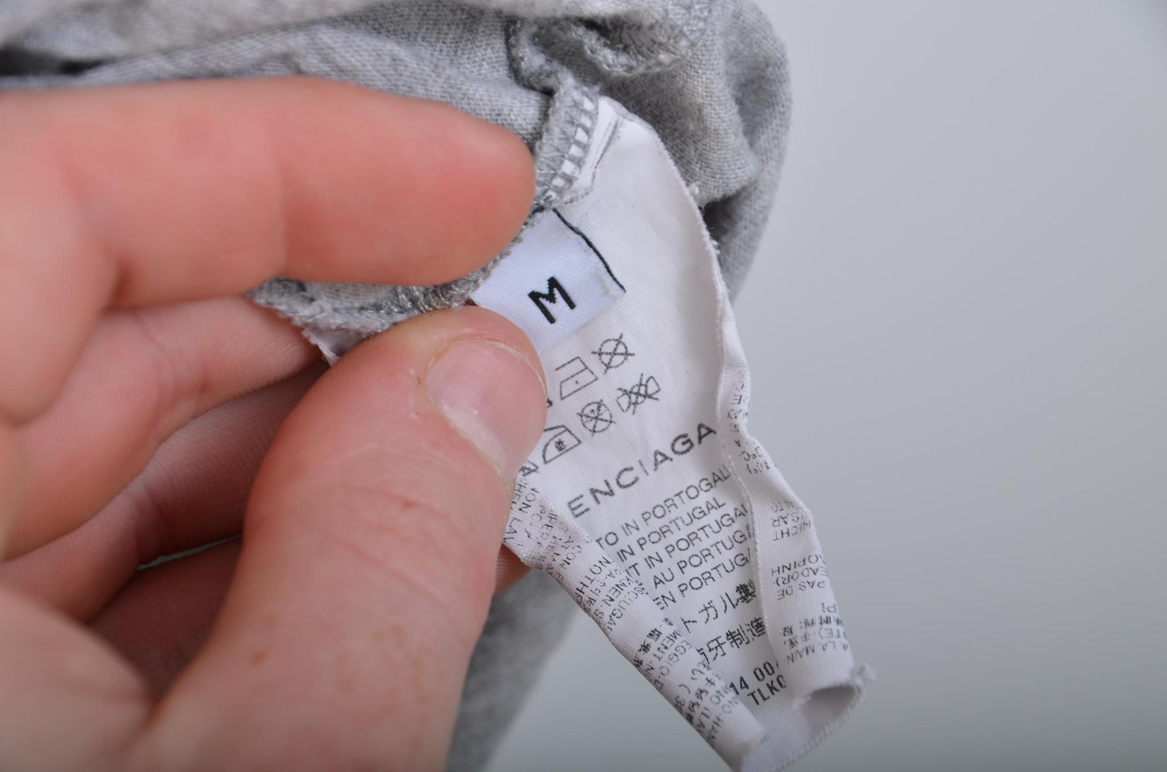 Balenciaga Womens Grey T-shirts thumbnail 5
